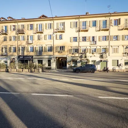 Guesthost - Romantic Getaway In Cozy With Terrace *